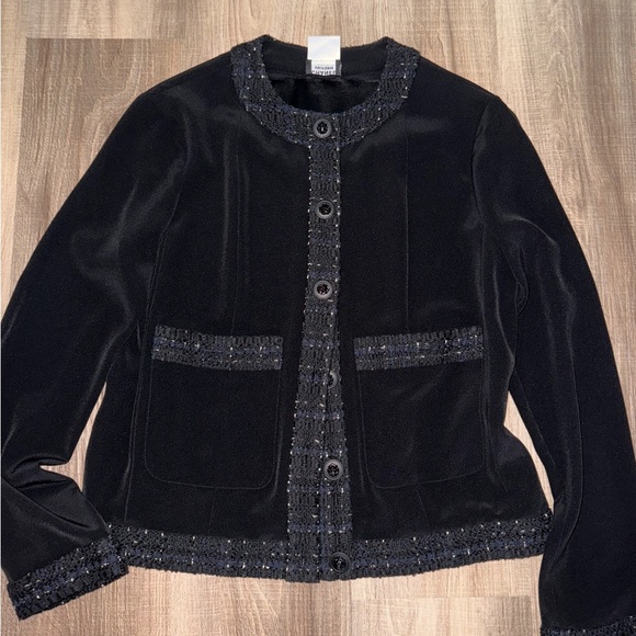 Elegant Black Tweed-Trimmed Jacket CHANEL uniform - Picture 1 of 4